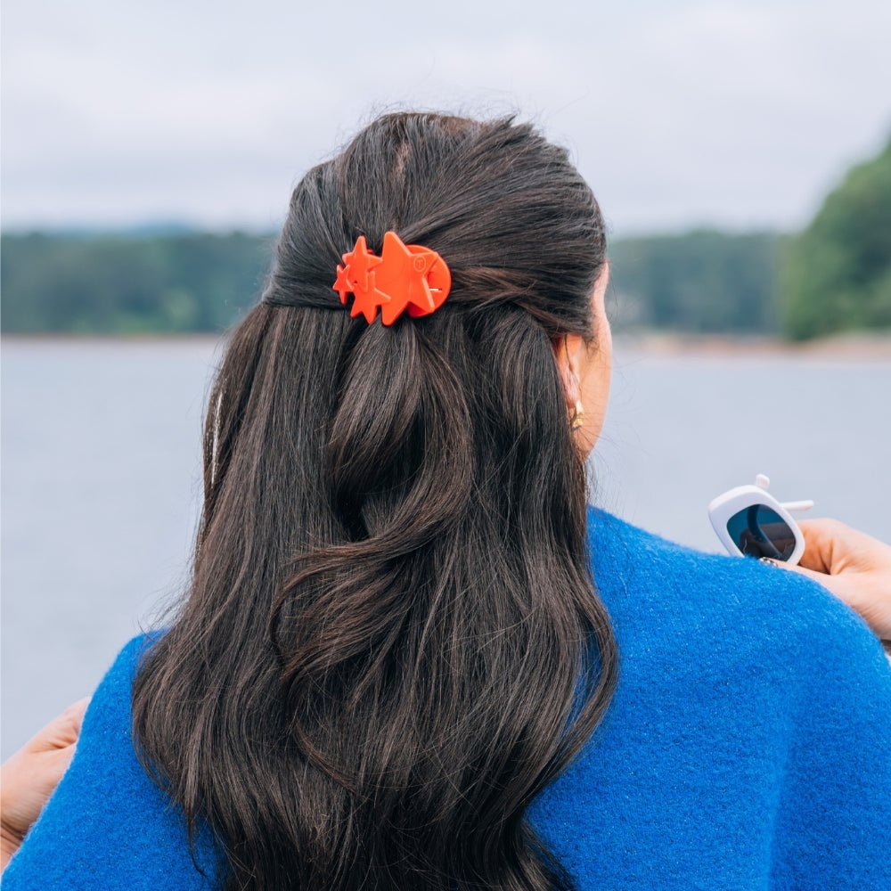 Red Shooting Star Tiny Flat Hair Clip