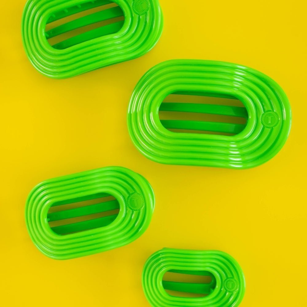 Glow For It Medium Flat Round Hair Clip