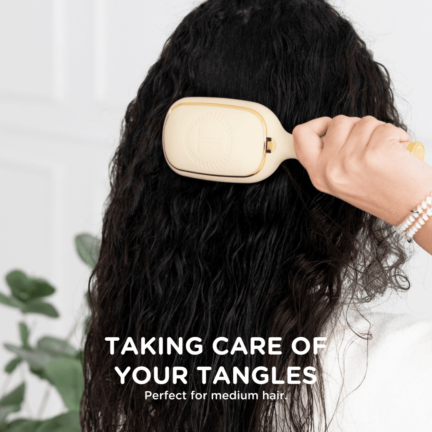 Detangler Hair Brush for Medium Hair – Tan