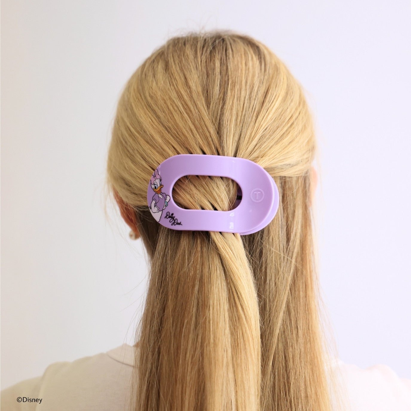 Daisy Duck Medium Flat Round Hair Clip