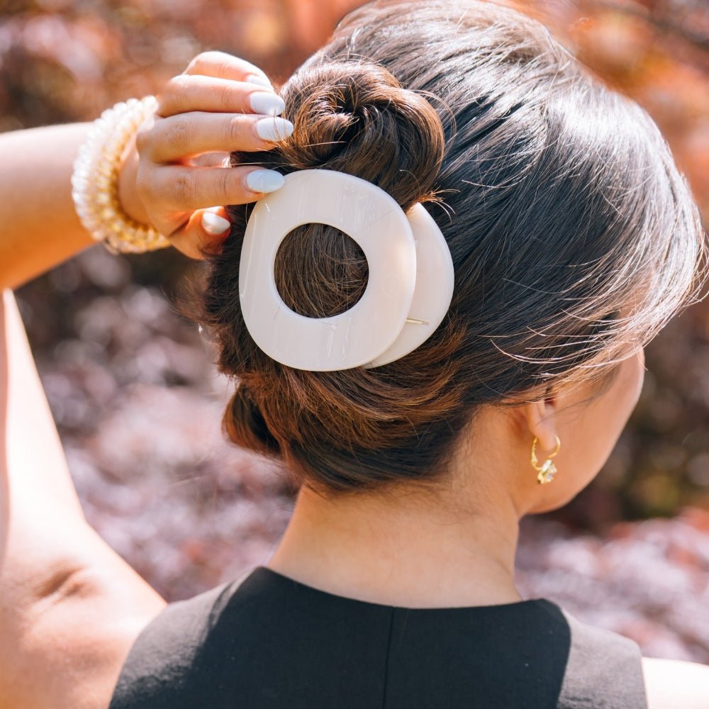Almond Beige Large Flat Circle Hair Clip