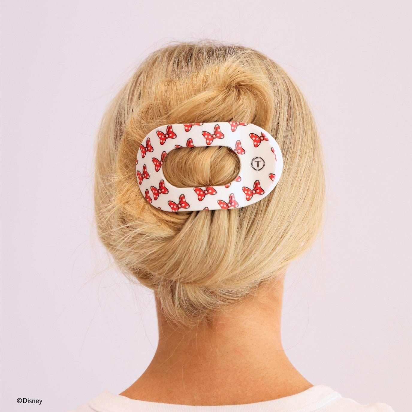 Minnie Mouse Loves Her Bows! Large Flat Round Hair Clip