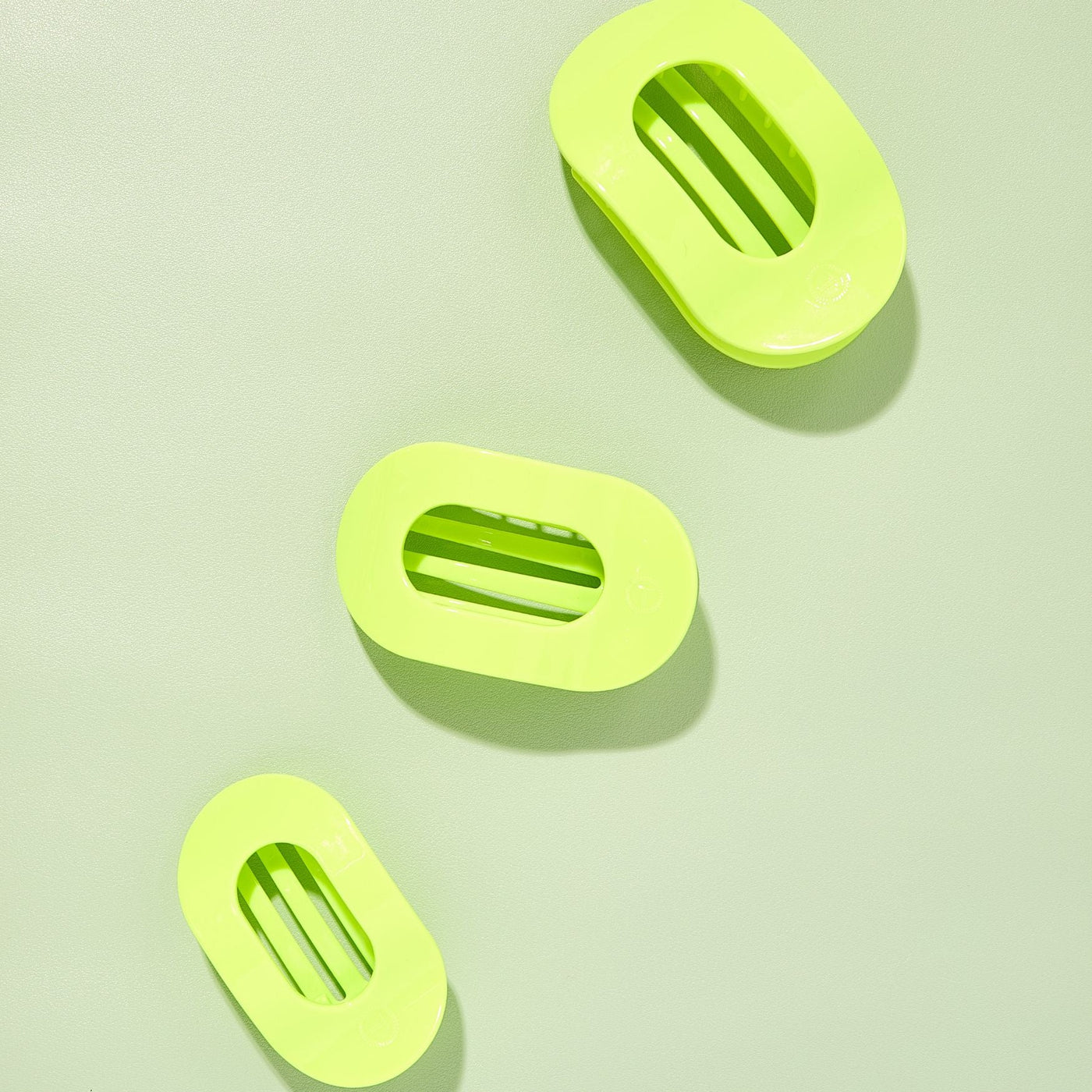 Summer Brights Small Flat Round Hair Clip